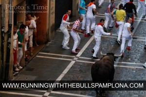 RUNNINGWITHTHEBULLSPAMPLONA4